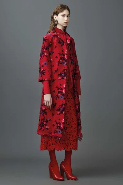 Look 24